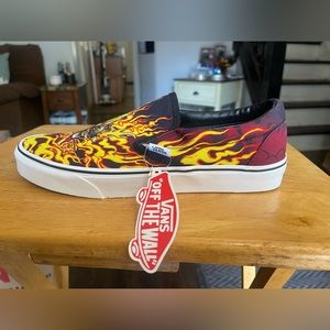🥑Vans Classic Slip-On (Samurai Rising) Flames Men’s Size 11
